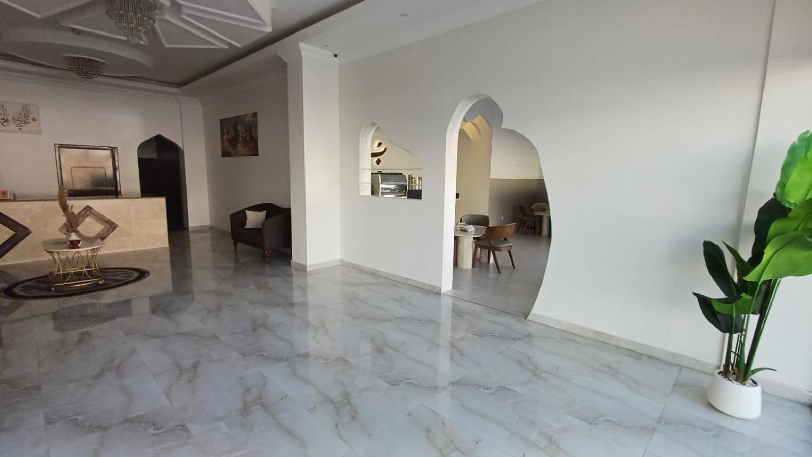 Taj Al Arab Hotel Al Buraimi Exterior photo