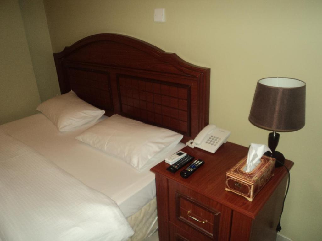 Taj Al Arab Hotel Al Buraimi Room photo